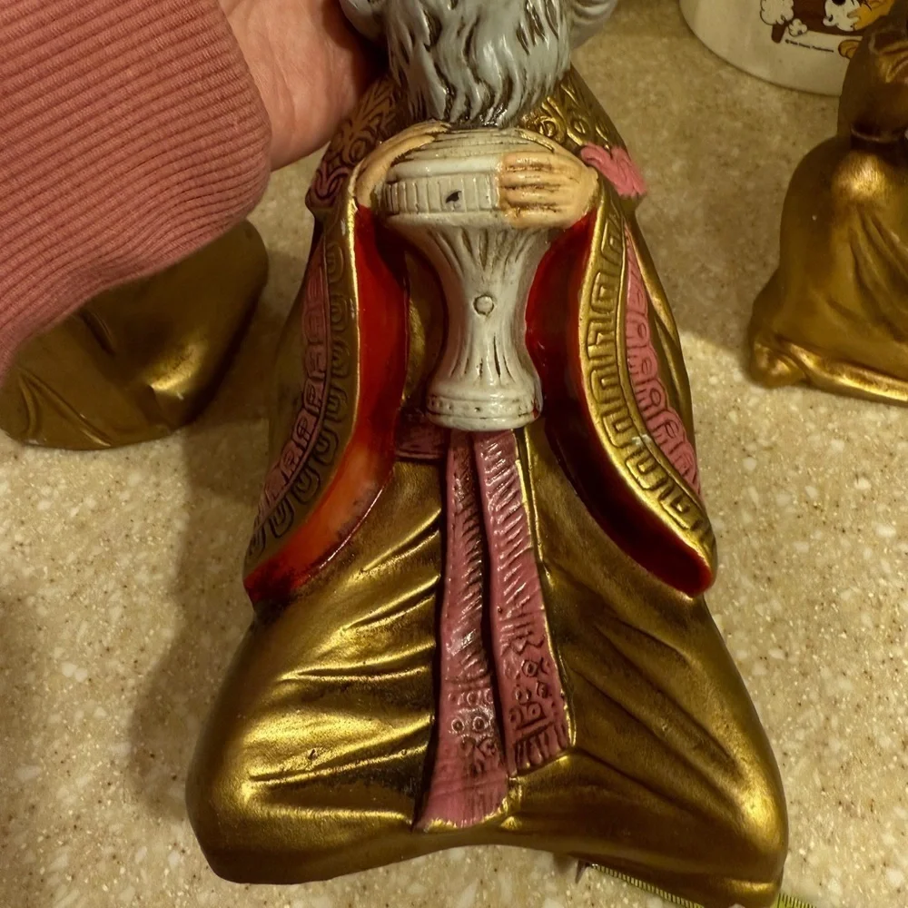 Vintage Ardco Holiday Golden Three Wise Men Christmas Figurines made in Japan